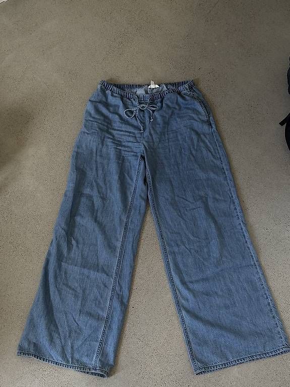 Jeans: Soft Jeans  – Gebraucht aus Frauenfeld von Jessy_kardakova