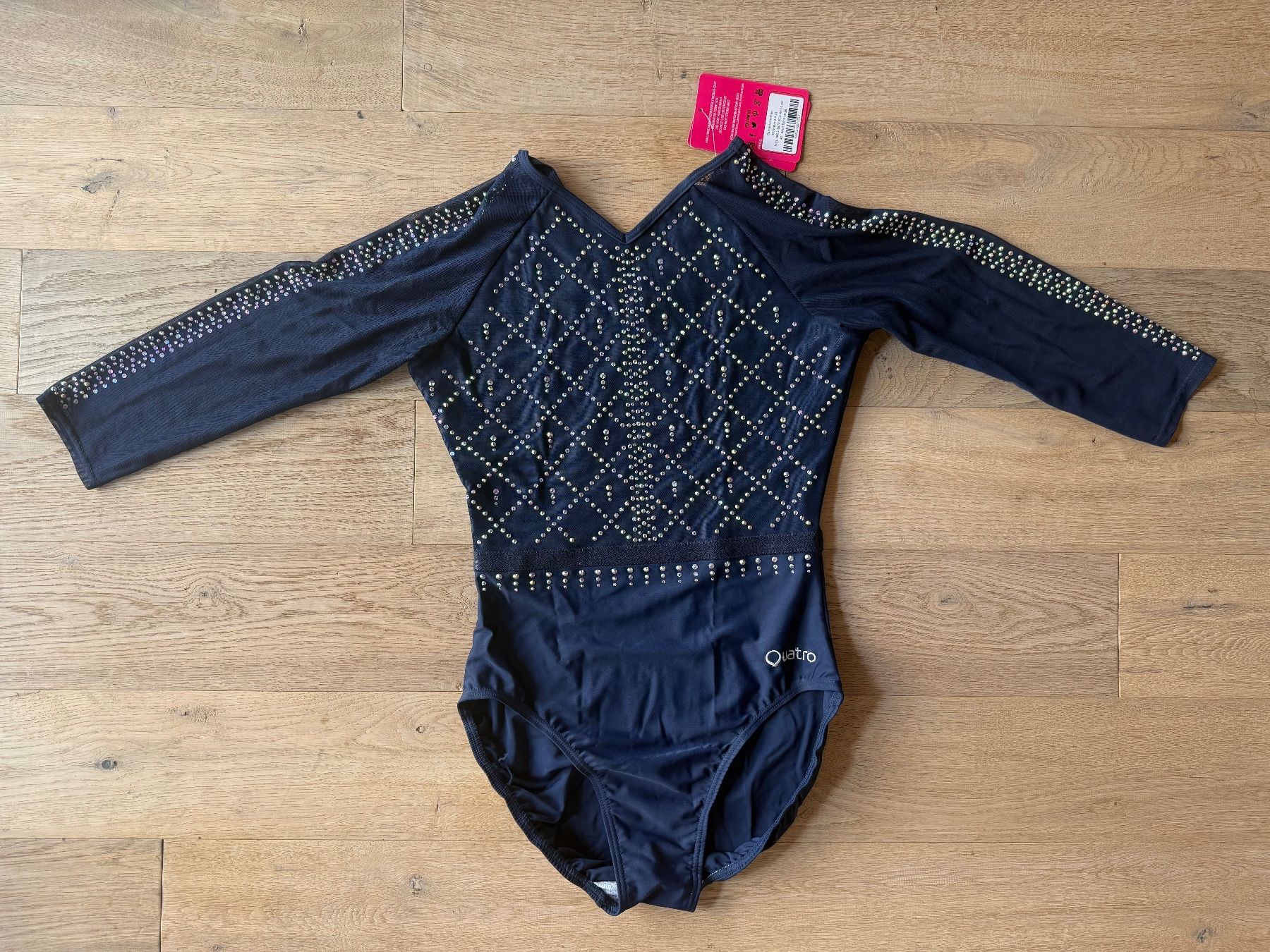 Canottiere & Pantaloni: Turndress Quatro – Nuovo (secondo la descrizione) da Müllheim Dorf venduto da Liv00