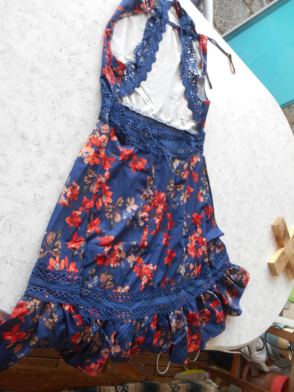 Robes: Robe – Neuf (Voir description) à La Sarraz par Mbeatles 7