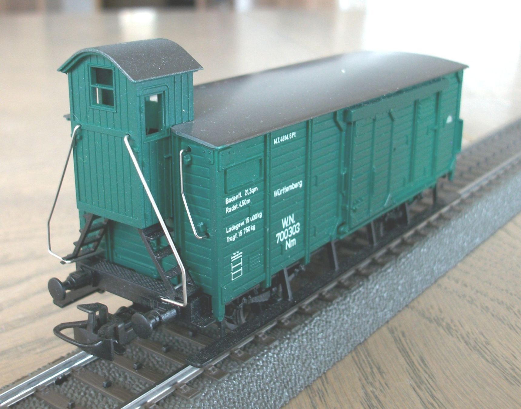 Märklin Modellini di ferrovie: Flachdach-Güterwagen; fabrikneu & OVP – Nuovo e nell'imballaggio originale da St. Moritz venduto da Manu7500 1