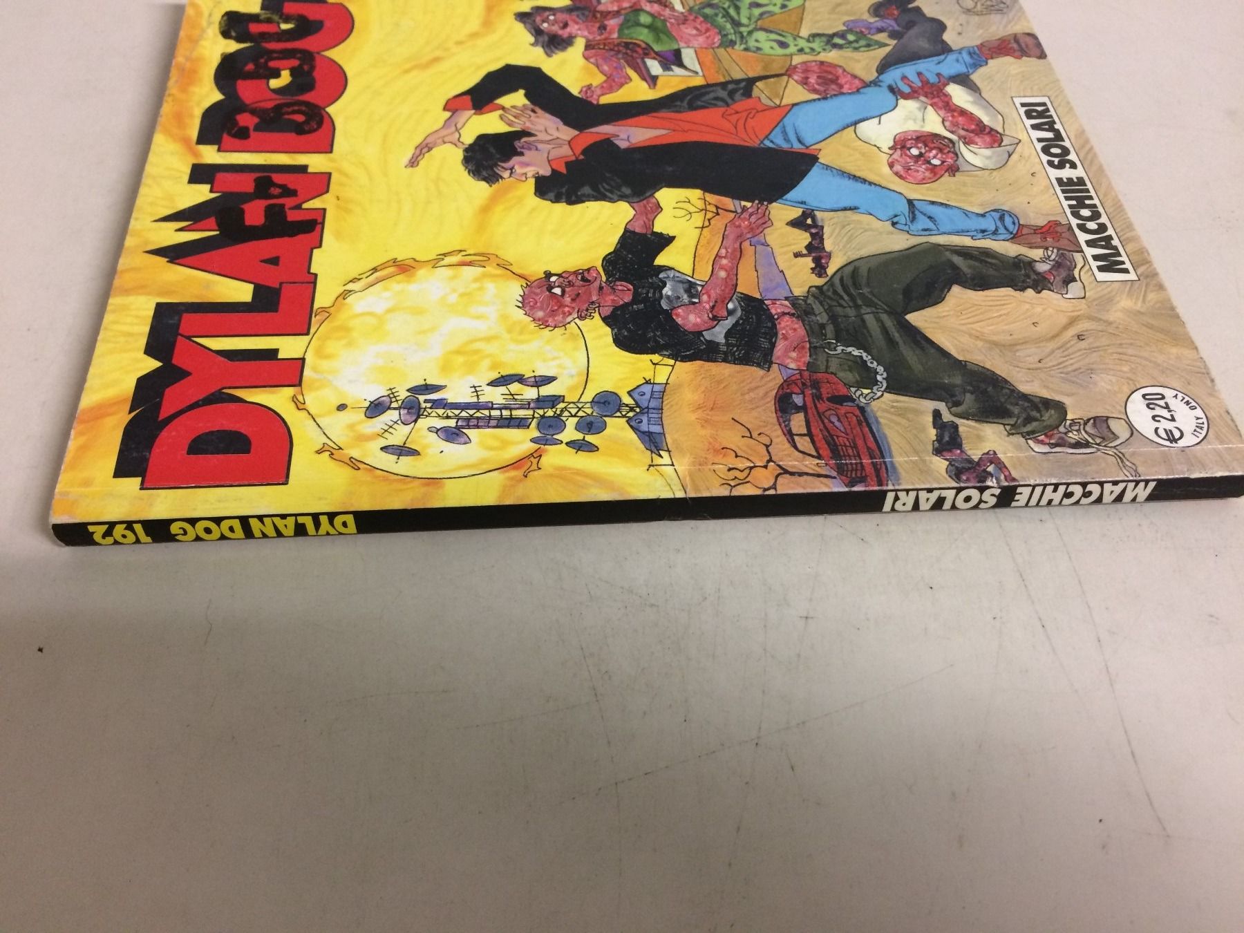 BD: DYLAN DOG  # 192 MACCHIE SOLARI  Sergio Bonelli‪ 2002 – D'occasion à Vezia par Aquarius_Age 5