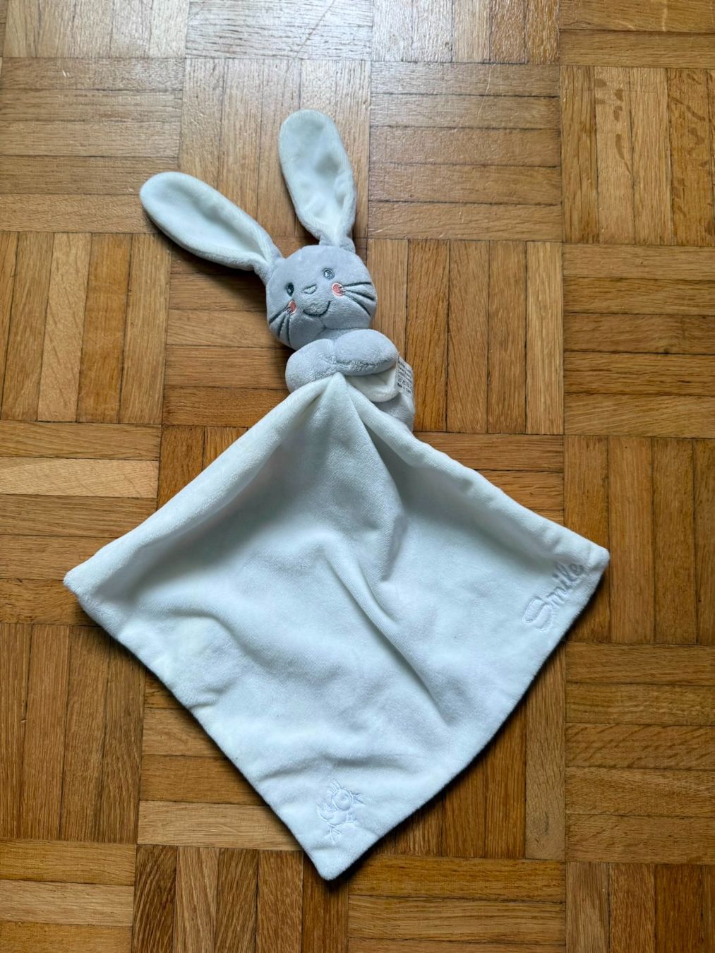 Spielzeuge: Nuscheli Hase – Neu (gemäss Beschreibung) aus Bern von jbern3012