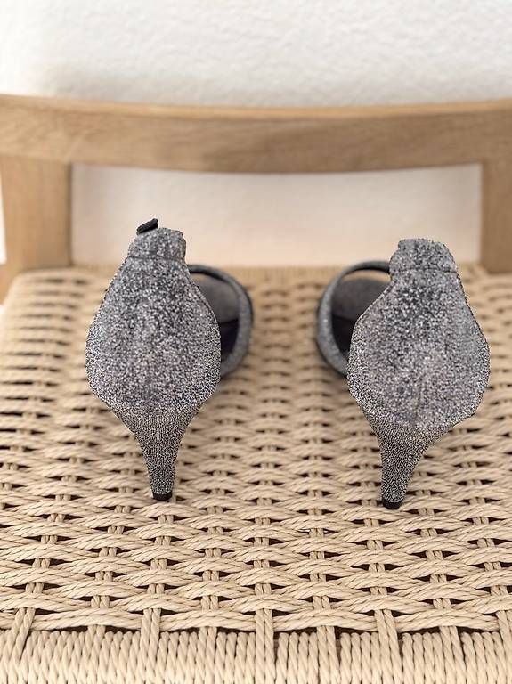 Damenschuhe: La Redoute Pumps silber Gr. 40 neu – Gebraucht aus Biberstein von evolution89 3
