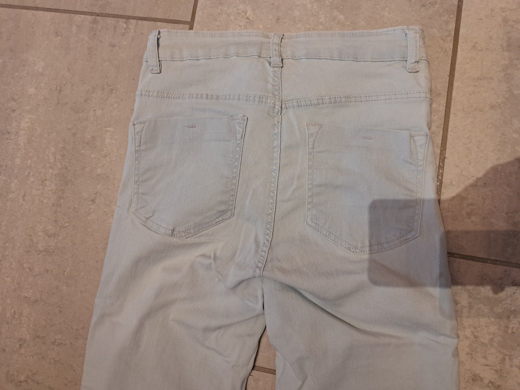 Pantaloni: Jeans hellgrau Gr.164 Neu – Nuovo (secondo la descrizione) da Killwangen venduto da KIANA08 1
