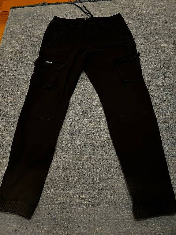 Pantaloni: Stoffhosen von Hollister Gr. S – Usato da Zuerich venduto da Am81