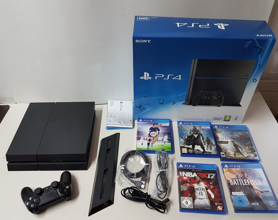 Sony PS 4 Konsole mit Zubehör das ideale Weihnachtsgeschenk (Gebraucht ...