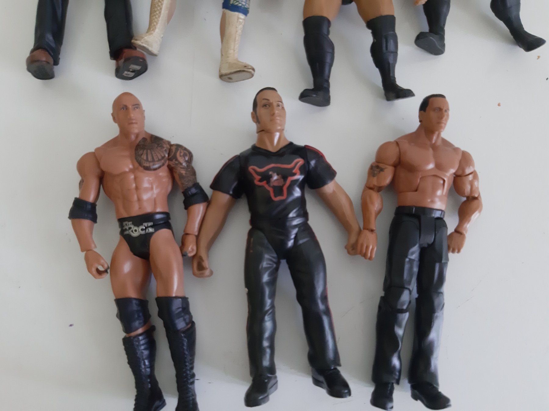 WWE Statuette: WWE Lot 7 Action Figure The Rock Sammlung – Usato da Buchs SG venduto da Bray_Law 4