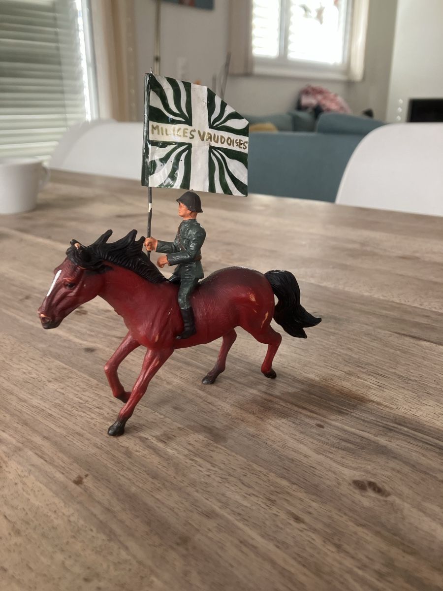 Figurines: Cavalier milice vaudoise Figurine armee – D'occasion à Cormondrèche par fre_rgy9