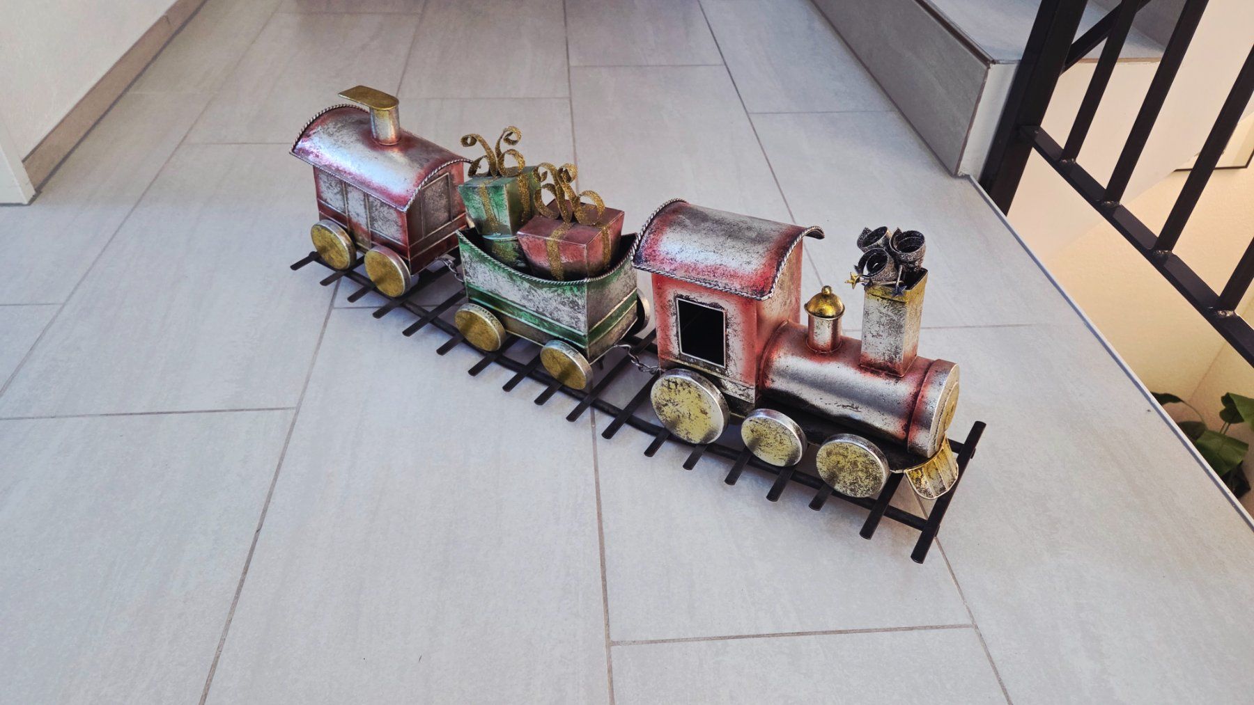 Tutte le decorazioni: Weihnachtszug Deko 75 cm lang – Usato da Niederwil SG venduto da Excentia 2