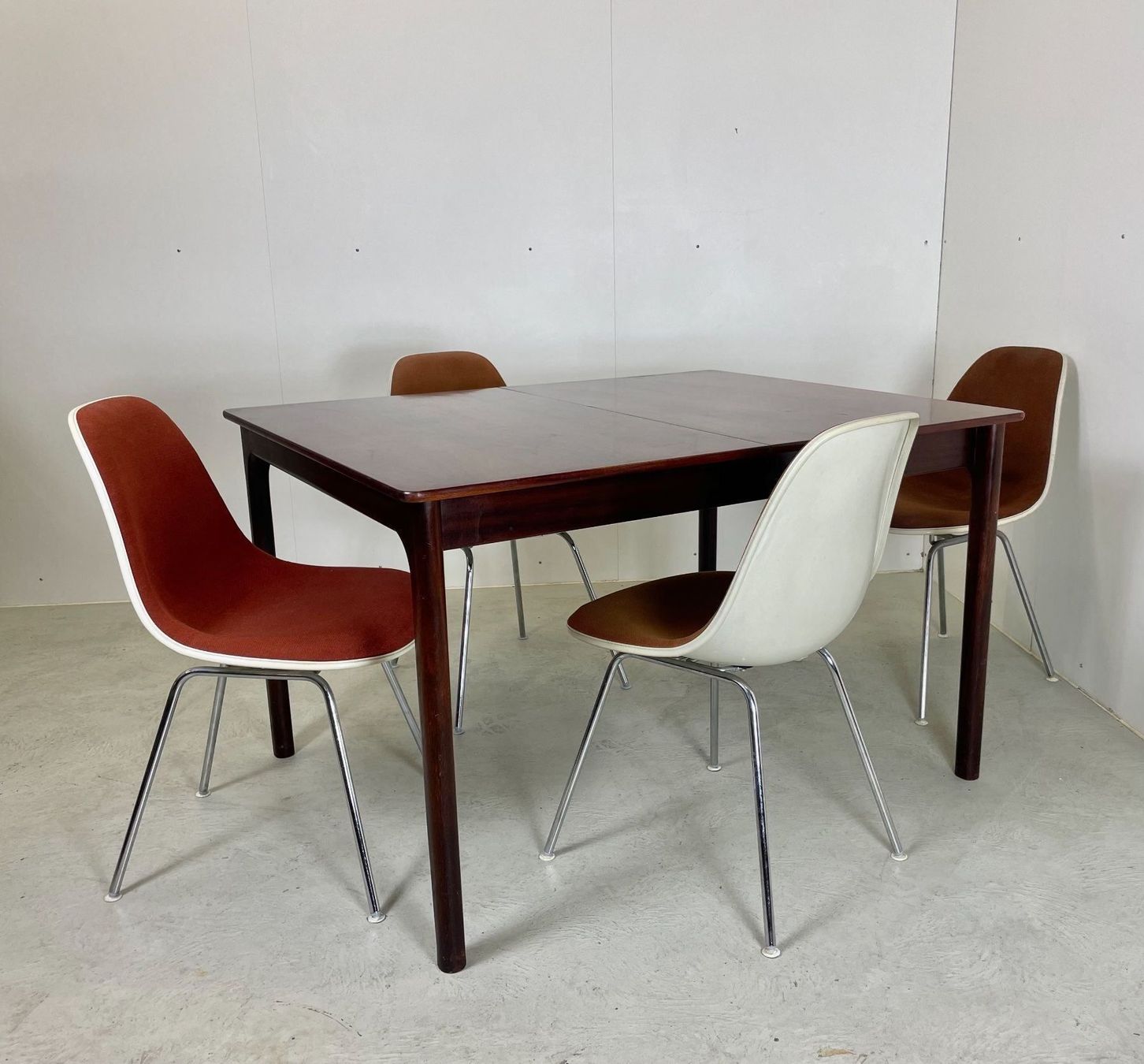 Tavoli: MidCentury Esstisch Palisander Robertson – Usato da Basel venduto da MidMod20C 7