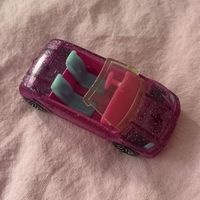 Voiture rose Polly Pocket 2007