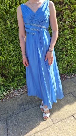 Hochzeit/Abschlussfeier?  Traum Abendkleid Vera Mont Gr.36