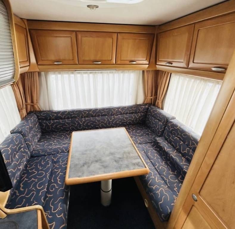 Veicoli da campeggio: Hymer auf Mercedes – Usato da Interlaken venduto da Aare_73 4