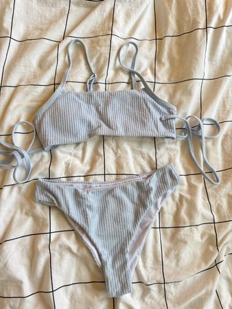 Bikini 