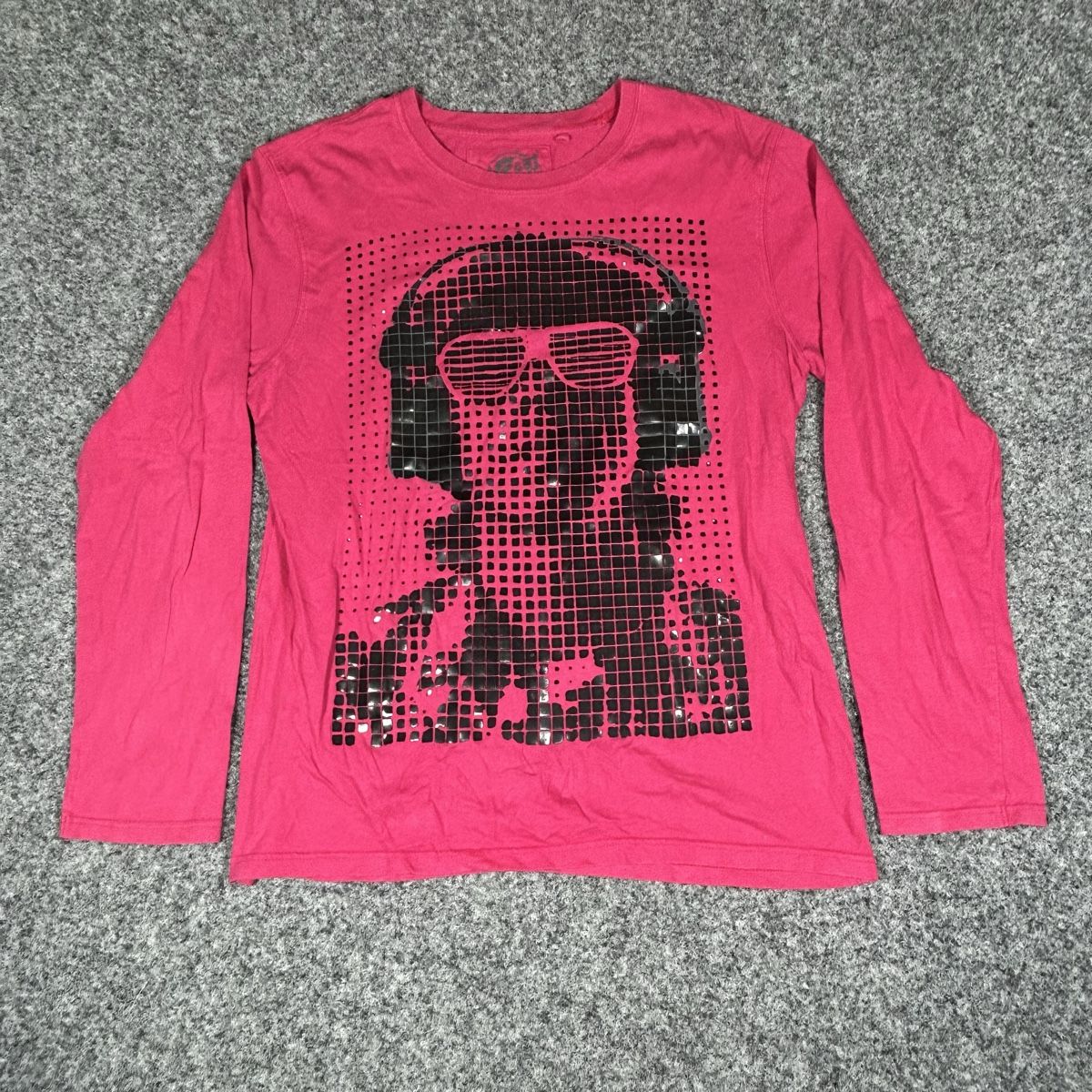 Maglioni & Felpe: 2000s longsleeve  – Usato da La Sagne NE venduto da Matlasape
