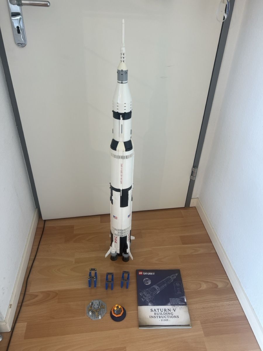 Lego Giocattoli: LEGO - Saturn V – Usato da Therwil venduto da jer_yl5n