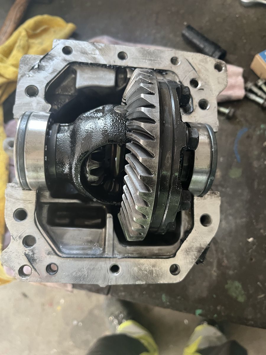 Mazda Tutti pezzi di ricambio auto: Mazda CX5 Differential hinten – Difettoso da Wuppenau venduto da Roman.M6165 4