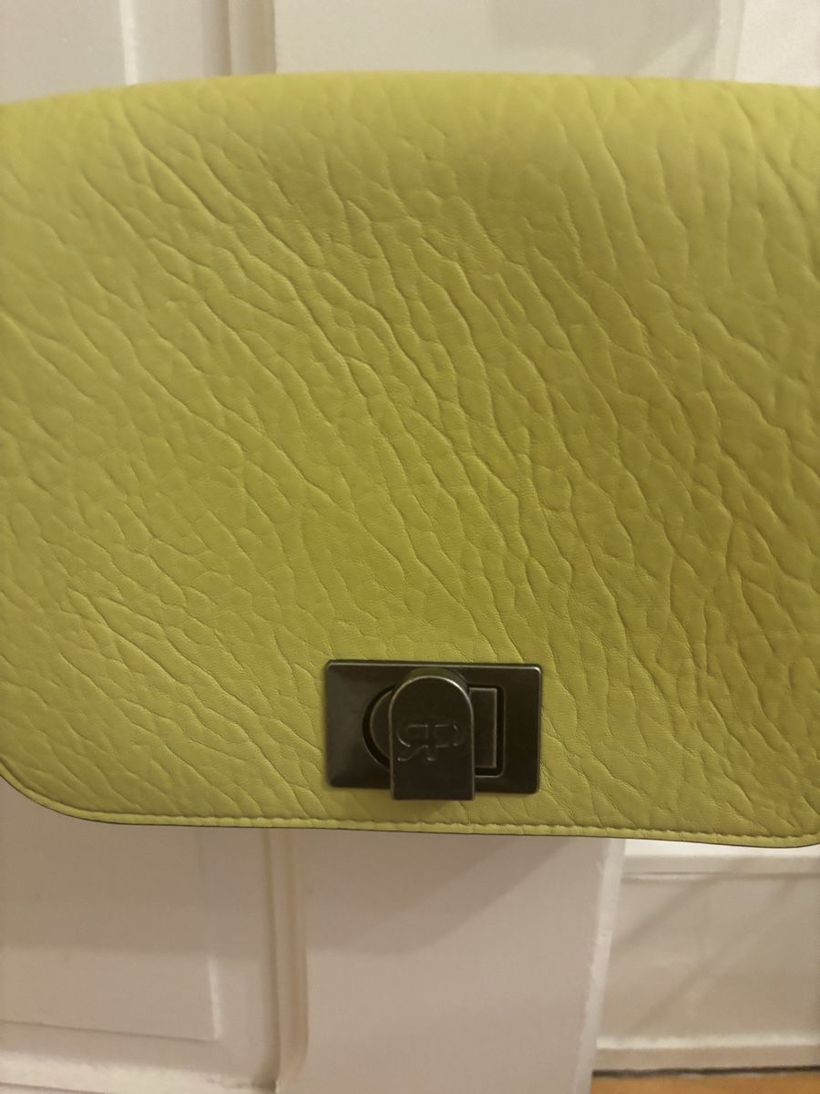 Borse da donna: Sac à bandoulière vert neuf – Nuovo e nell'imballaggio originale da Genève venduto da ati_tj8f 2