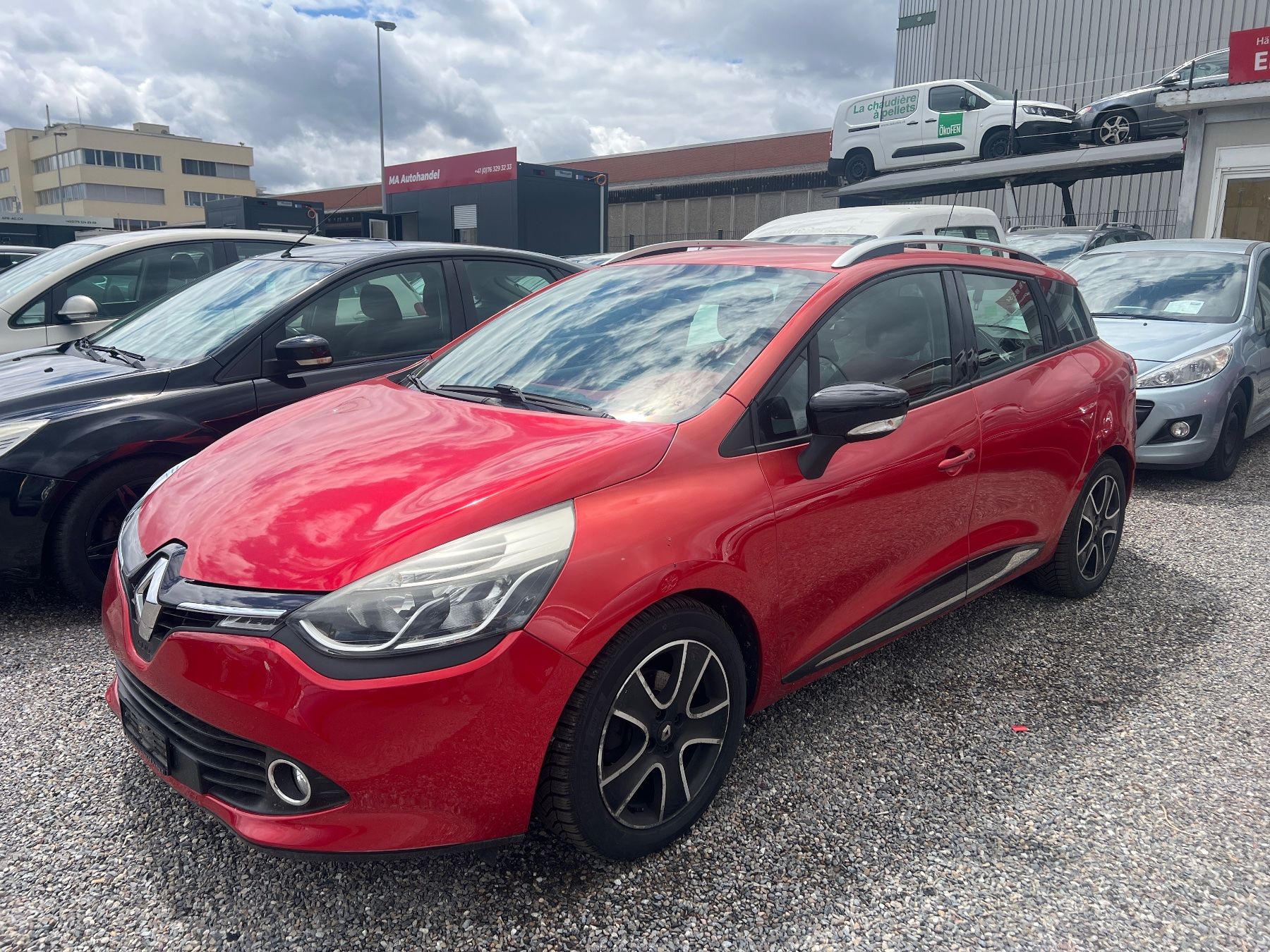 Renault Automobili: Renault Clio 1.2 120 EDC – Usato da Regensdorf venduto da nabil78 1