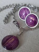 Lila Schmuckset: Kette mit Anhänger und Ohrstecker, Neu!