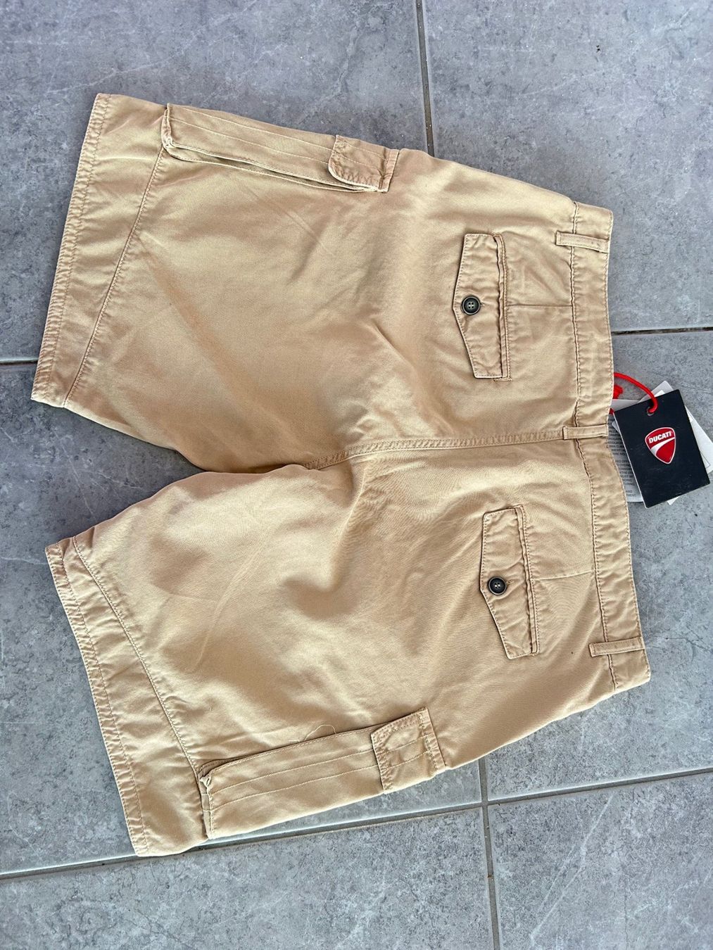 Pantaloni: Shorts Ducati Metropolitan Grösse 56 – Nuovo (secondo la descrizione) da Bättwil venduto da paul74 1