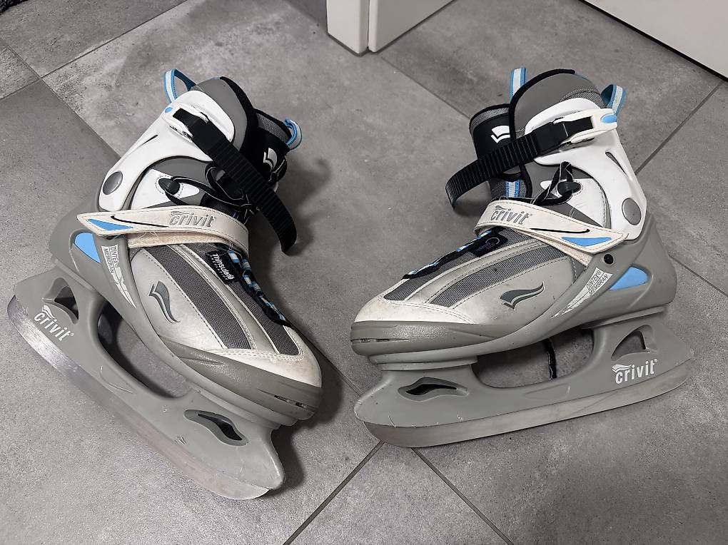 Schlittschuhe: Schlittschuhe Gr. 41 – Gebraucht aus Diepflingen von Stjaernfall1