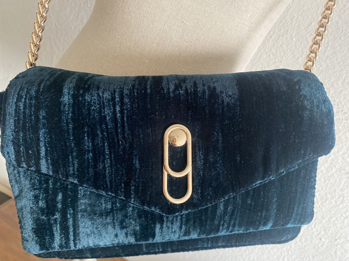 Altro in  Abbigliamento & Accessori: Sac Morgan neuf en velours vert – Nuovo e nell'imballaggio originale da Geneve venduto da pat_p76n 1