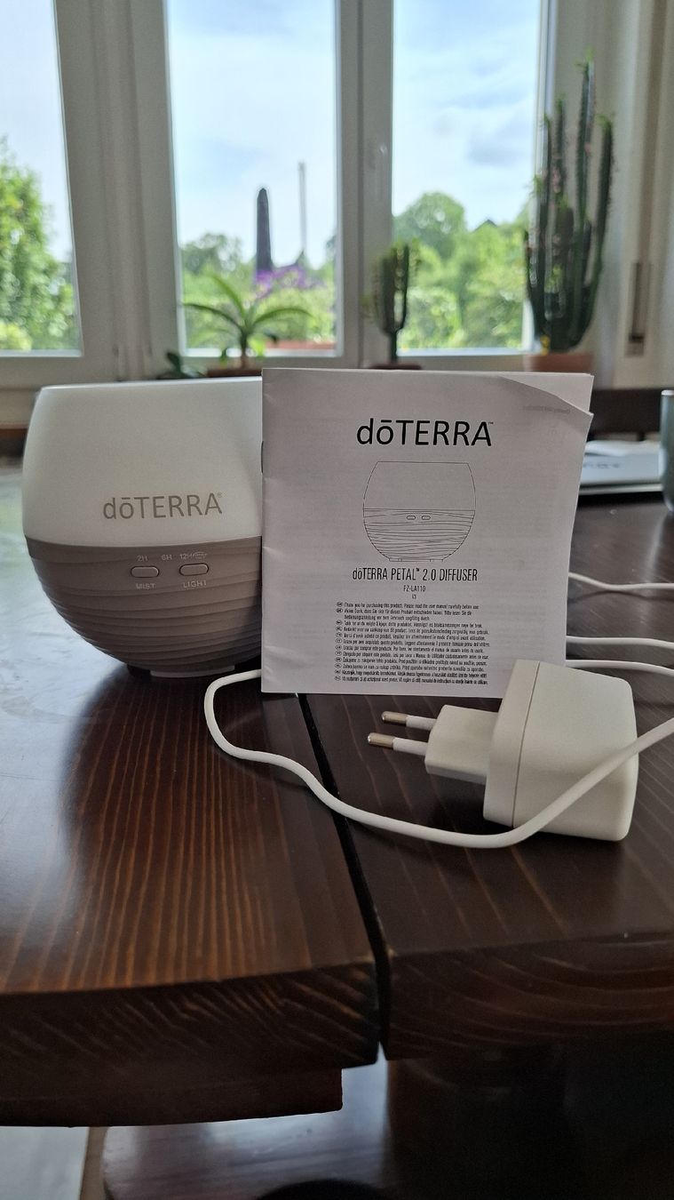 Doterra Diffusori di oli essenziali: dōTERRA Petal 2.0 Diffuser – Usato da Birrwil venduto da voe_nxc8