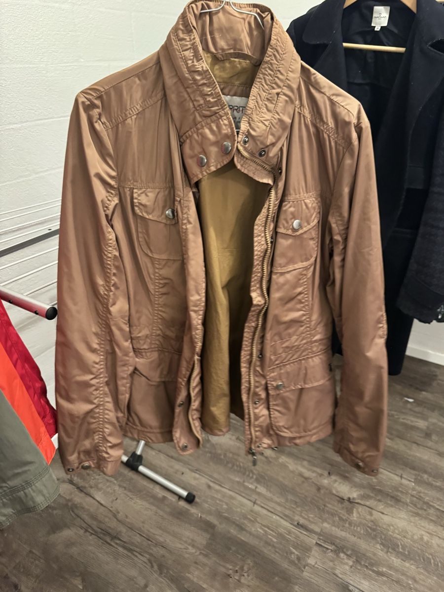 Giacche: Esprit Jacke Grösse 38 – Usato da Pfeffingen venduto da Twoa 1