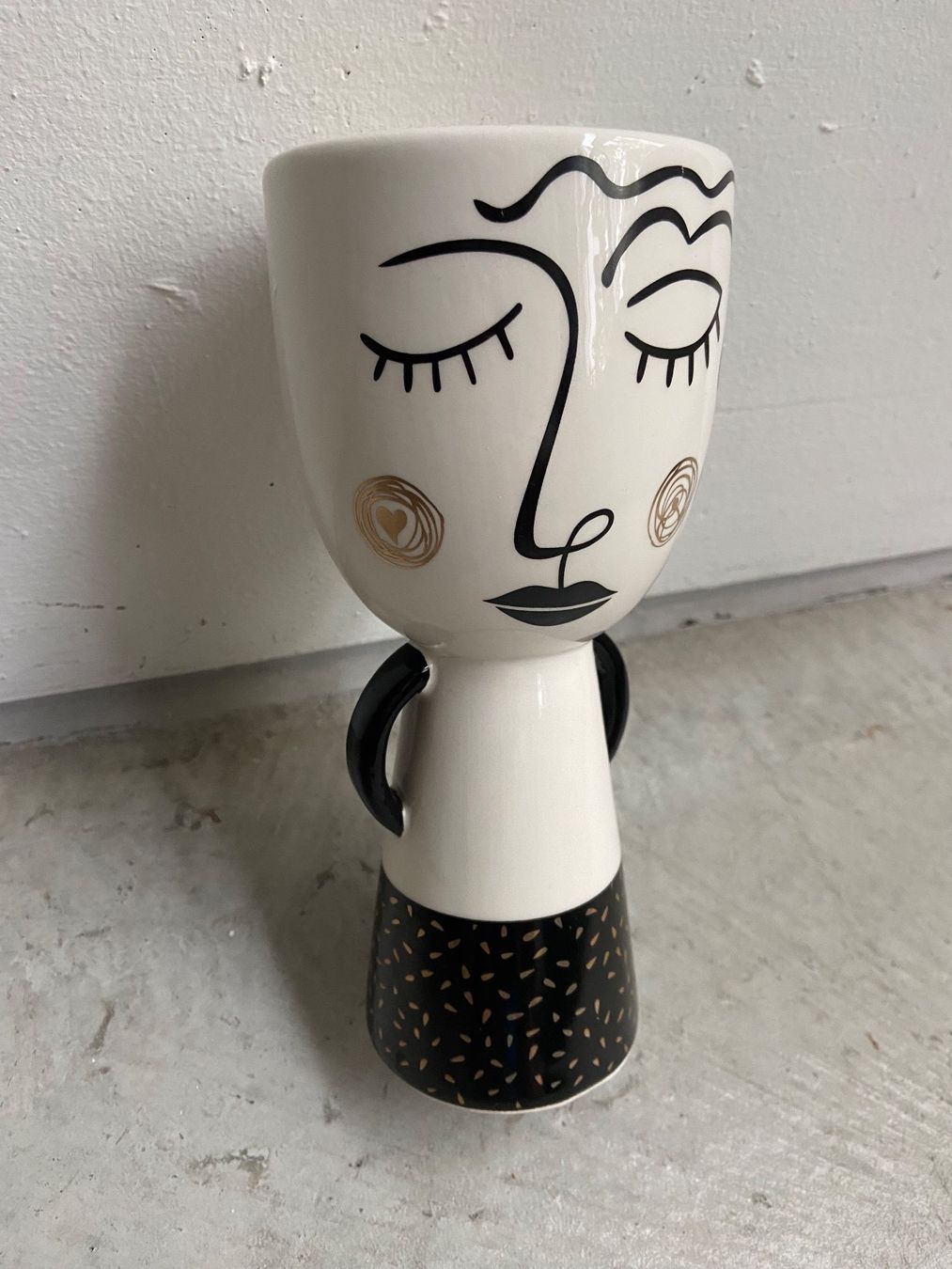 Vasi & Recipienti: Neue Vase aus Keramik – Nuovo e nell'imballaggio originale da Zürich venduto da enjoyxvintage