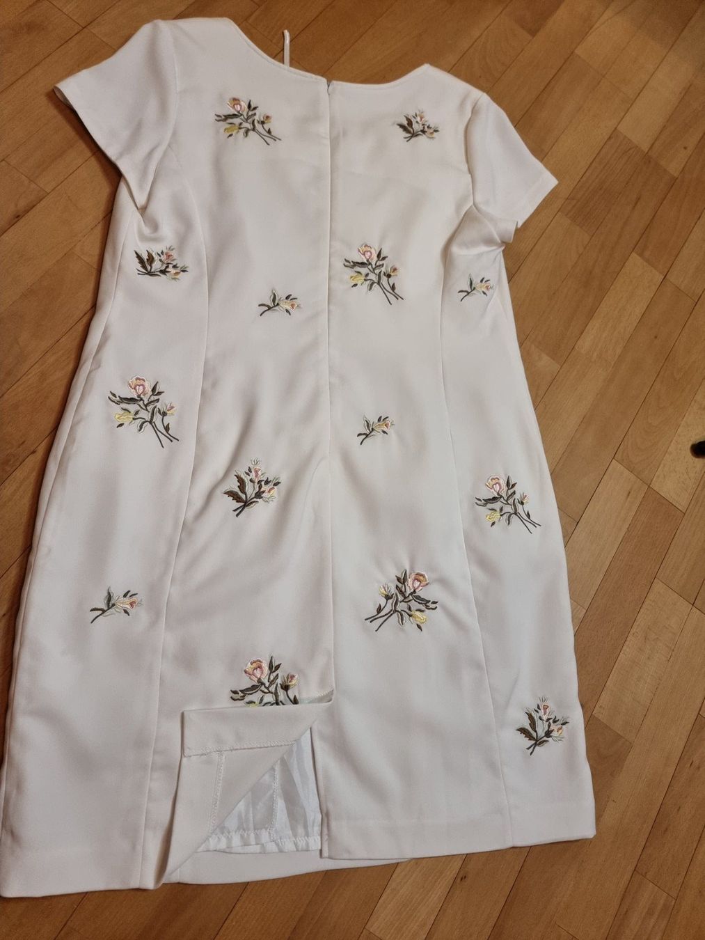 Vestiti: 🌺Kleid Größe XL🌺 – Usato da Wald ZH venduto da CapLux 7