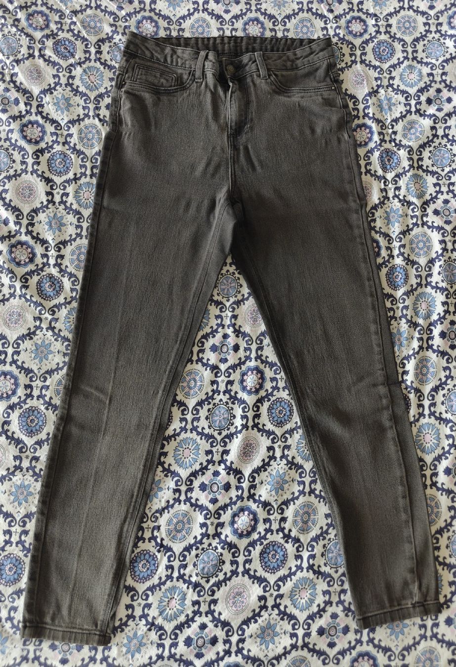 Jeans: Jeans/Jeggings - Grau - Gr. 38 – Gebraucht aus Winterthur von Dana_33