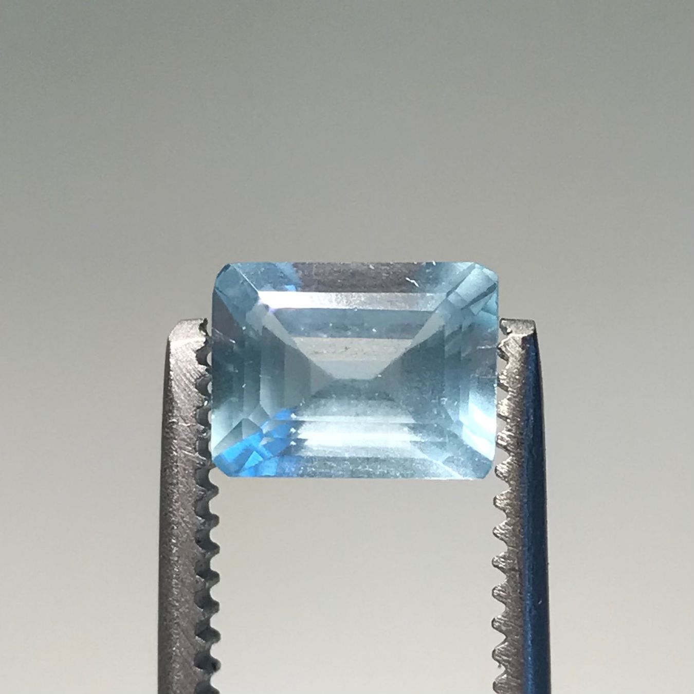 Pietre preziose: top Aquamarin Edelstein, 1.7 Karat, milchig hellblau – Nuovo (secondo la descrizione) da Biel venduto da djvalbnc 4