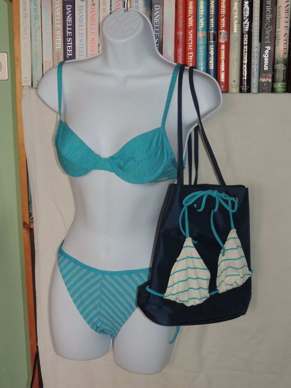 Maillots de bain & Bikinis: maillots de bain avec sac – D'occasion à Genève par Axelle333