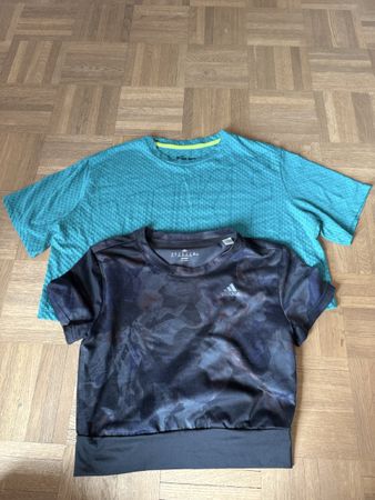 Lot de 2 T-shirts Adidas, Pour le sport!