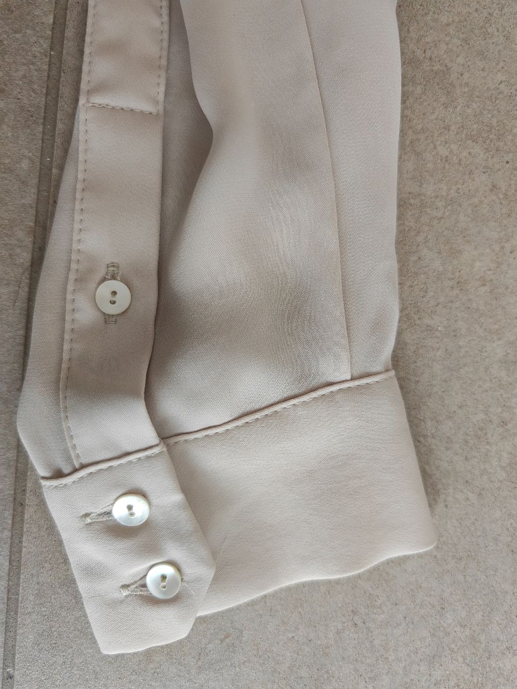 Mango Camicette: Chemisier Mango beige élégant taille XS – Nuovo (secondo la descrizione) da Longirod venduto da ali_nsd5 3
