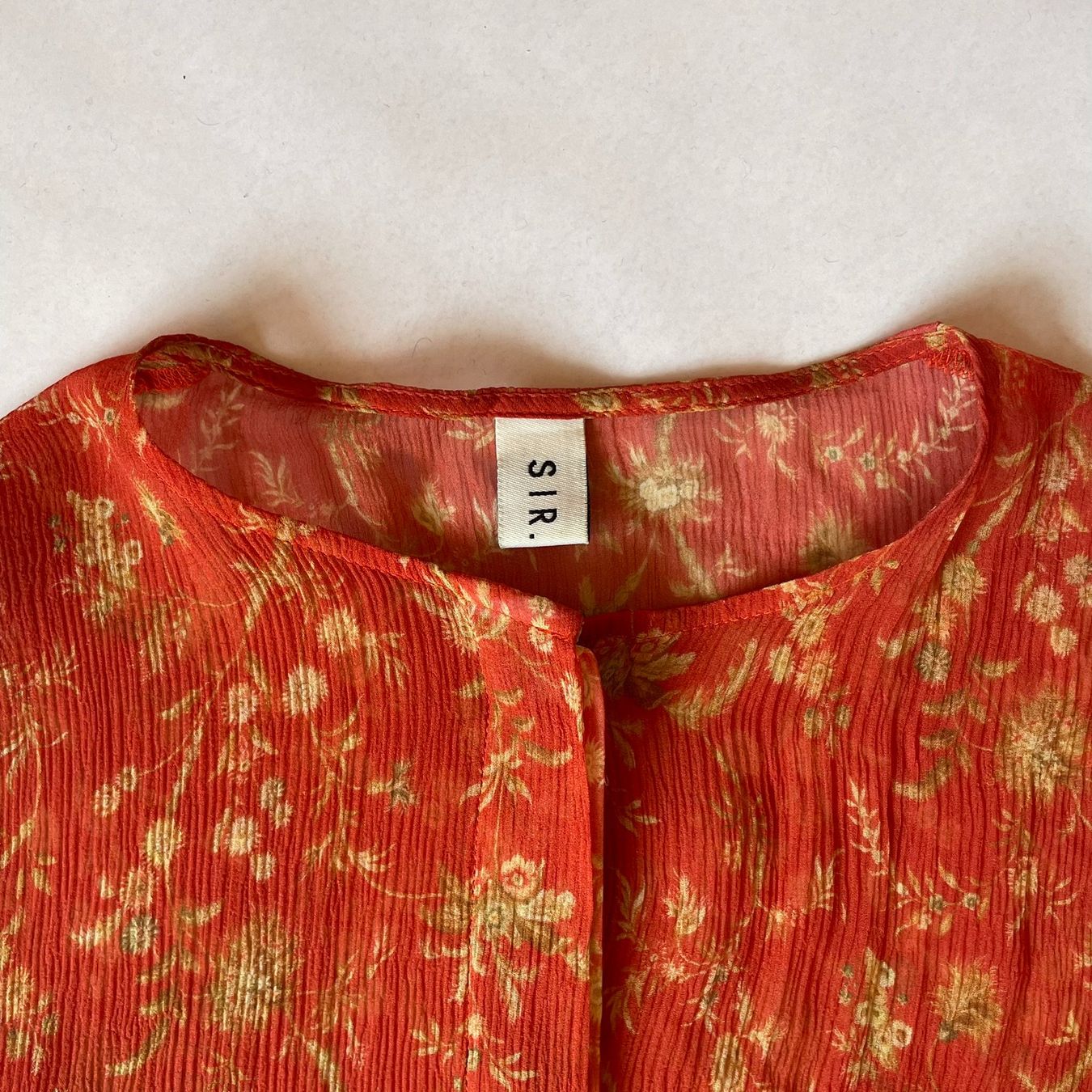 Vestiti: SIR The Label Posey Seiden-Midikleid – Usato da Lausanne venduto da Megan88 1