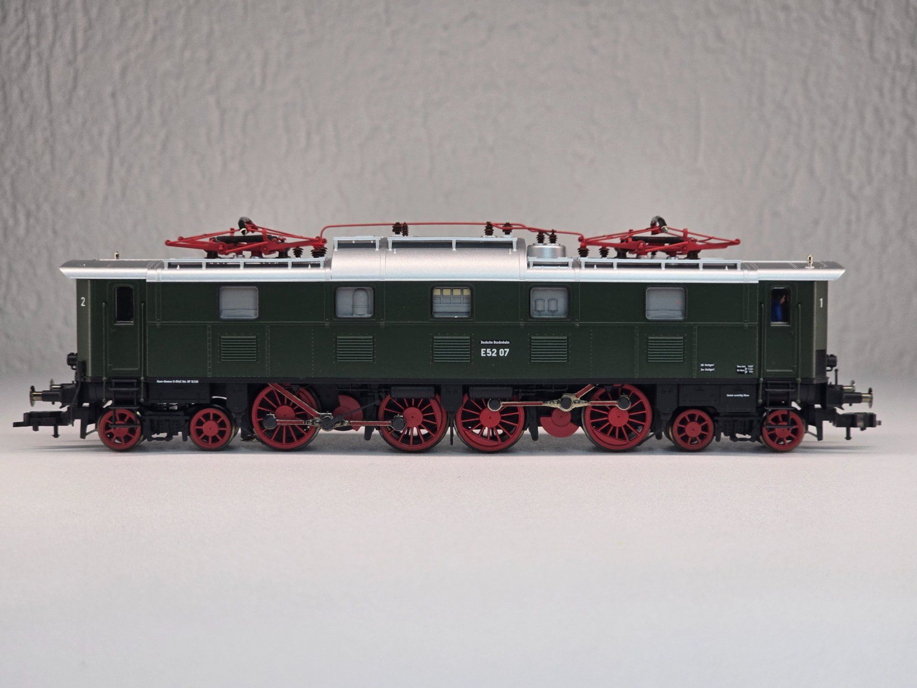 Fleischmann Modellini di ferrovie: Fleischmann 435201, DB, E 52, mit Schnittstelle, Neu – Nuovo e nell'imballaggio originale da Kloten venduto da Nicola2 4
