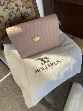 Original Mollerus Switzerland Umhängetasche Rosa + Etui