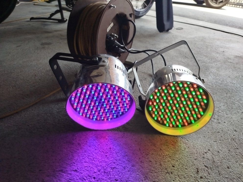 Fari: 2x LED PAR Scheinwerfer DMX gebraucht – Usato da Bonaduz venduto da Mikebond 3