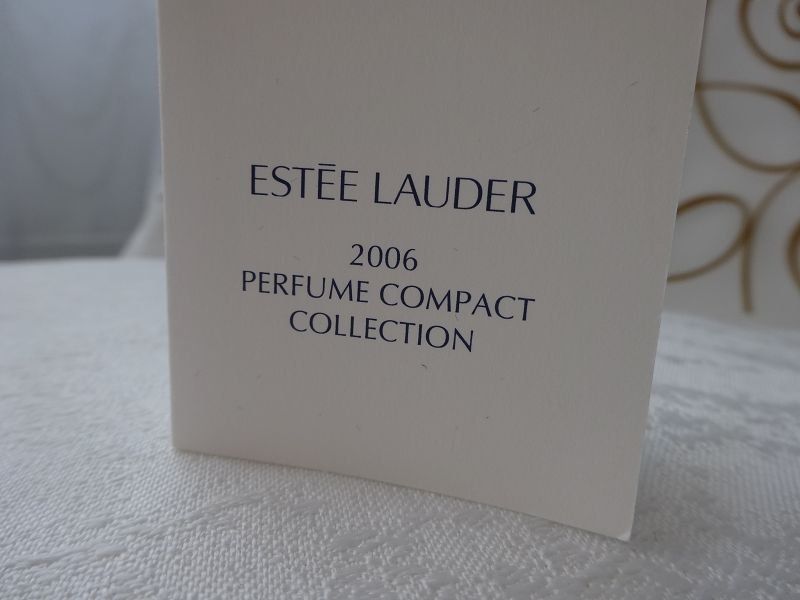 Estée Lauder Flaconi: Estée Lauder Solid Parfum EIFFEL TOWER PERFECT IN BOX 2006 – Usato da Oberwil b. Zug venduto da JICKY-1889 2