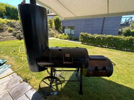 Grill Smoker