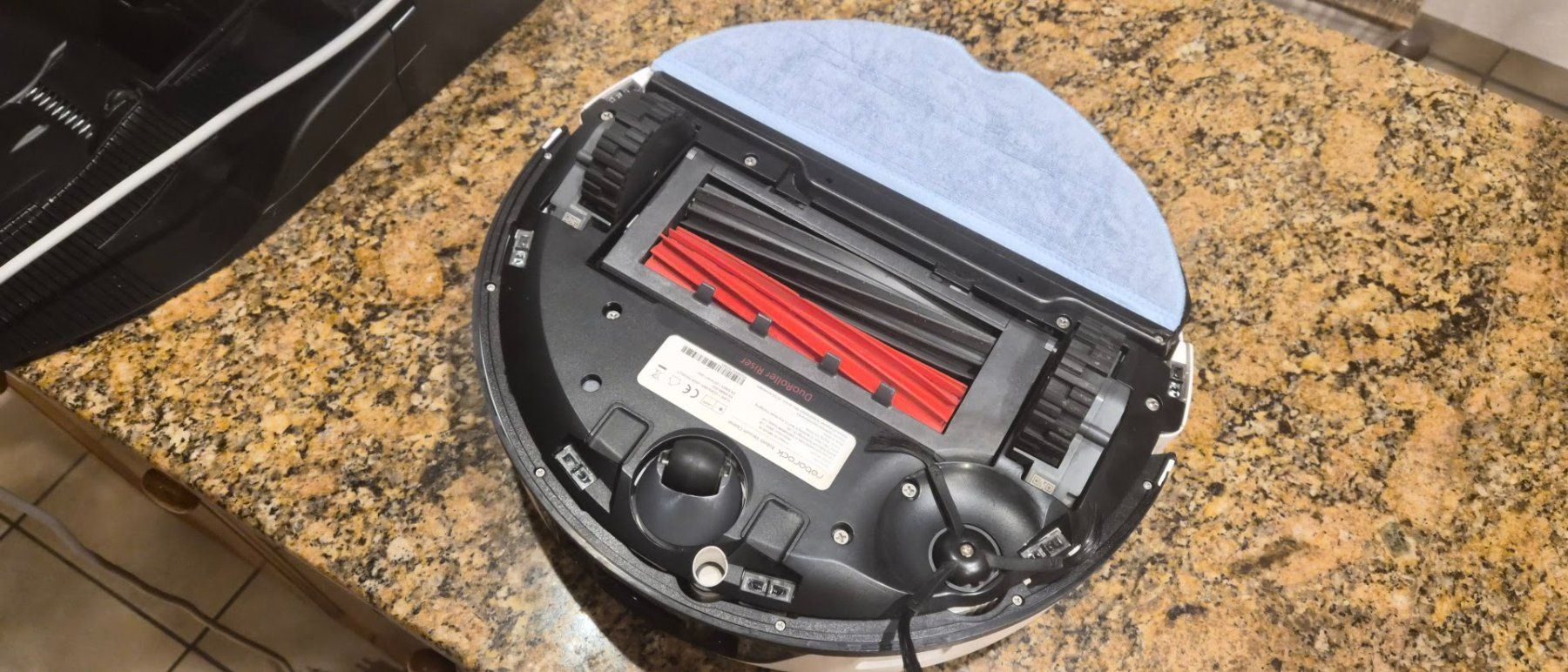 Roborock Aspirapolveri & Accessori: Roborock S8 Pro Ultra – Usato da Luzern venduto da Womeninred 2