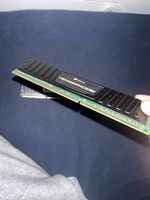 Corsair Vengeance LP 16GB (2x8GB) DDR3-1600 DIMM
