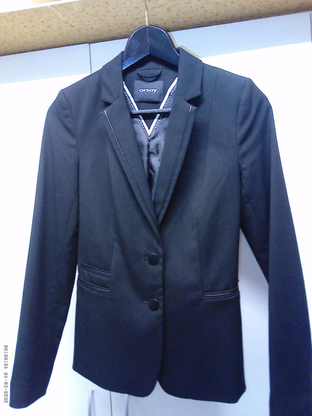 Orsay Giacche: Orsay Blazer Gr. 34 – Usato da Altendorf venduto da zipfizaffi