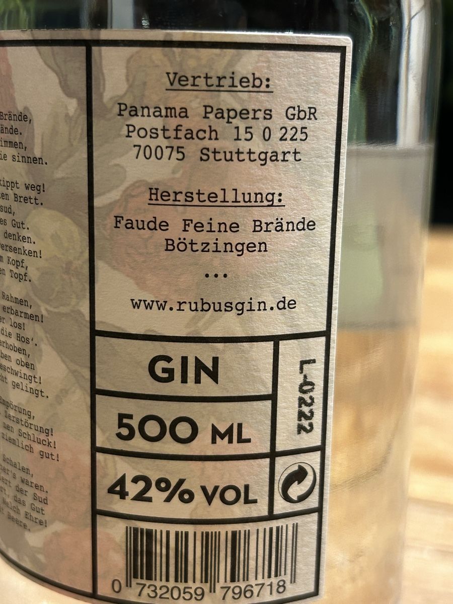 Spirituosen: Rubus Gin – Neu und originalverpackt aus Zug von Tugiumerin 2