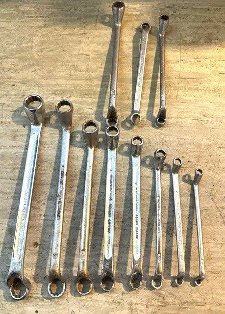 Tous les outils: Jeu de 11 clés à boucles – D'occasion à Tatroz par DanielCut