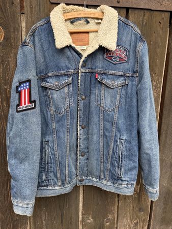Jeansjacke Levi's mit Harley-Davidson Patches Grösse XXL