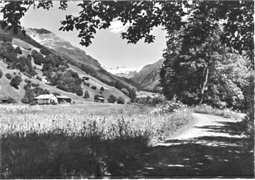 Ansichtskarten: Klosters, Diethelmpromenade mit Silvretta – Gebraucht aus Ottikon b.Kemptth. von Neptun1974