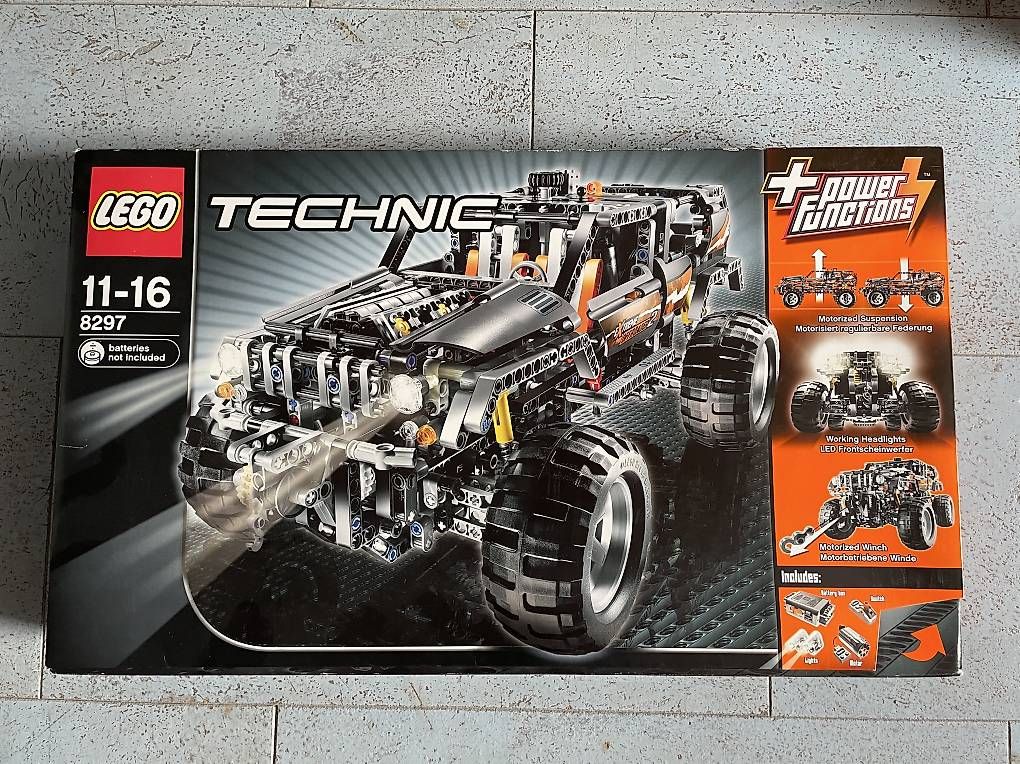 Giocattoli: Lego Technic Geländewagen 8297 – Usato da Sursee venduto da australia2023